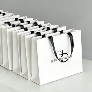 Custom Luxury Gold Foil Matte Embossed Laminated Paper Bag